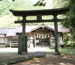 大屋白山神社